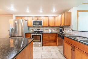 Pines by Summit County Mountain Retreats