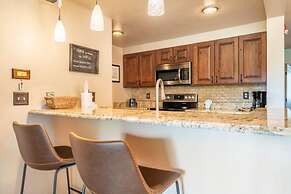 Pines by Summit County Mountain Retreats