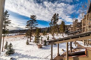 Pines by Summit County Mountain Retreats