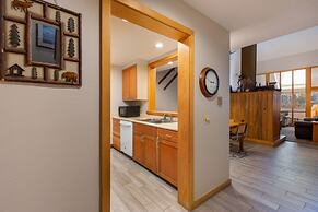 Pines by Summit County Mountain Retreats