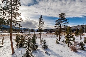 Pines by Summit County Mountain Retreats