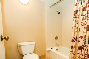 Pines by Summit County Mountain Retreats