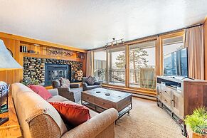 Pines by Summit County Mountain Retreats