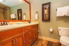 Pines by Summit County Mountain Retreats