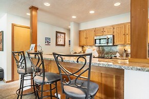 Pines by Summit County Mountain Retreats