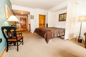 Gateway by Summit County Mountain Retreats