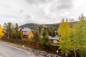 Gateway by Summit County Mountain Retreats