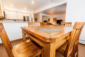 Cinnamon Ridge #113 Building C by Summit County Mountain Retreats