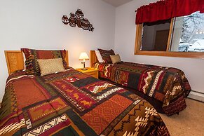 Cinnamon Ridge #113 Building C by Summit County Mountain Retreats