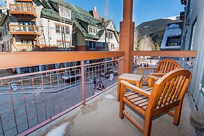 Black Bear by Summit County Mountain Retreats