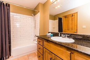 Jackpine Lodge by Summit County Mountain Retreats