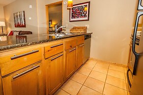 Jackpine Lodge by Summit County Mountain Retreats