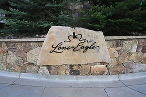 Lone Eagle by Summit County Mountain Retreats