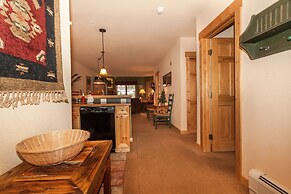Tenderfoot Lodge by Summit County Mountain Retreats