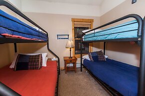 Tenderfoot Lodge by Summit County Mountain Retreats