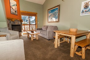 Tenderfoot Lodge by Summit County Mountain Retreats
