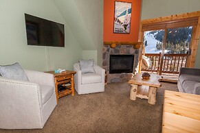 Tenderfoot Lodge by Summit County Mountain Retreats