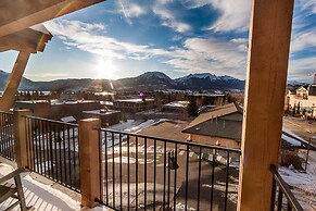 Sail Lofts by Summit County Mountain Retreats