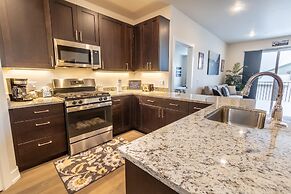 Sail Lofts by Summit County Mountain Retreats