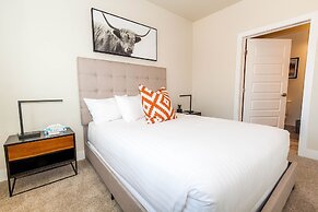 Sail Lofts by Summit County Mountain Retreats