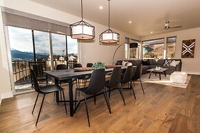 Sail Lofts by Summit County Mountain Retreats