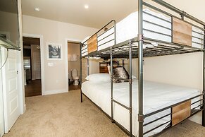 Sail Lofts by Summit County Mountain Retreats