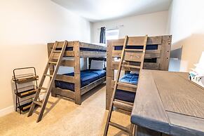 Sail Lofts by Summit County Mountain Retreats