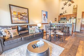 Arapahoe Lodge #8102 by Summit County Mountain Retreats