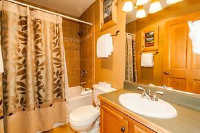 Arapahoe Lodge #8102 by Summit County Mountain Retreats