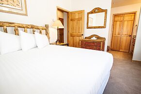 The Corral at Breckenridge by Summit County Mountain Retreat