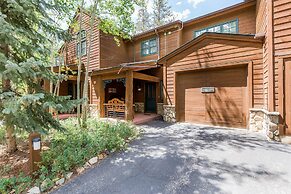 Starfire #1983 by Summit County Mountain Retreats