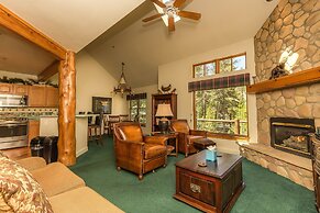 Starfire #1983 by Summit County Mountain Retreats