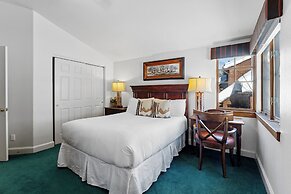 Starfire #1983 by Summit County Mountain Retreats