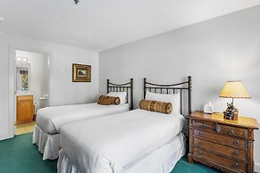 Starfire #1983 by Summit County Mountain Retreats