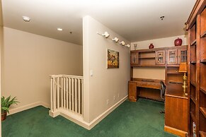 Starfire #1983 by Summit County Mountain Retreats