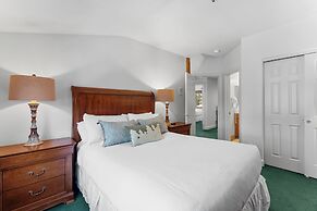 Starfire #1983 by Summit County Mountain Retreats