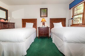 Starfire #1983 by Summit County Mountain Retreats