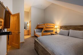 Dakota Lodge by Summit County Mountain Retreats