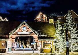 Dakota Lodge by Summit County Mountain Retreats