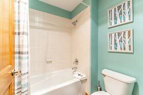 Dakota Lodge by Summit County Mountain Retreats