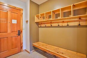 Dakota Lodge by Summit County Mountain Retreats