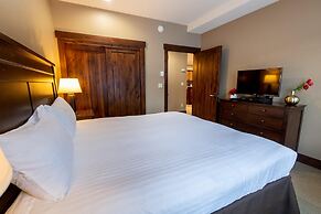 Crystal Peak Lodge by Summit County Mountain Retreats