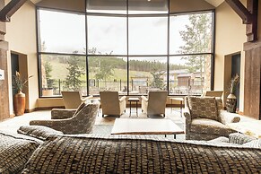 Crystal Peak Lodge by Summit County Mountain Retreats