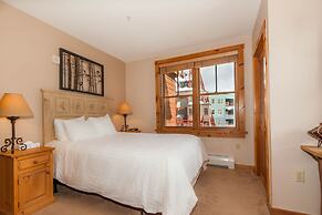 Buffalo Lodge by Summit County Mountain Retreats