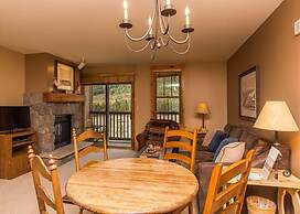 Buffalo Lodge by Summit County Mountain Retreats