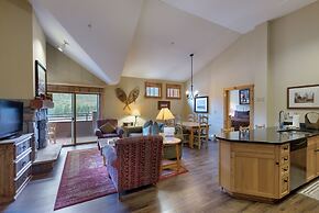 Buffalo Lodge by Summit County Mountain Retreats