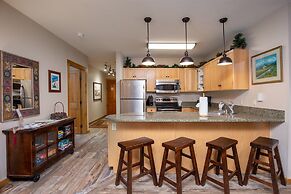 Buffalo Lodge by Summit County Mountain Retreats