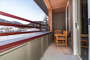 Buffalo Lodge by Summit County Mountain Retreats