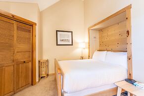 Buffalo Lodge by Summit County Mountain Retreats