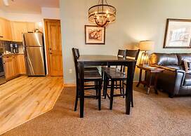 Buffalo Lodge by Summit County Mountain Retreats